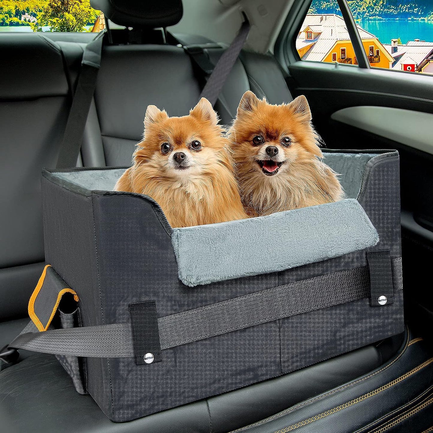 Dog Car Seat for Small Dogs, Elevated Dog Booster Seat Pet Travel Carrier Bed for Car with Adjustable Straps Pet Car Booster Seat for Small Dogs and Cats